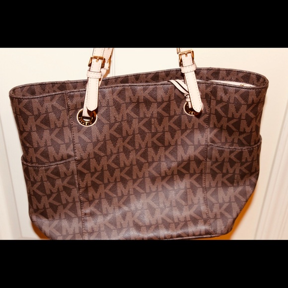 MK Michael Kors Shoulder Bag - Picture 1 of 3